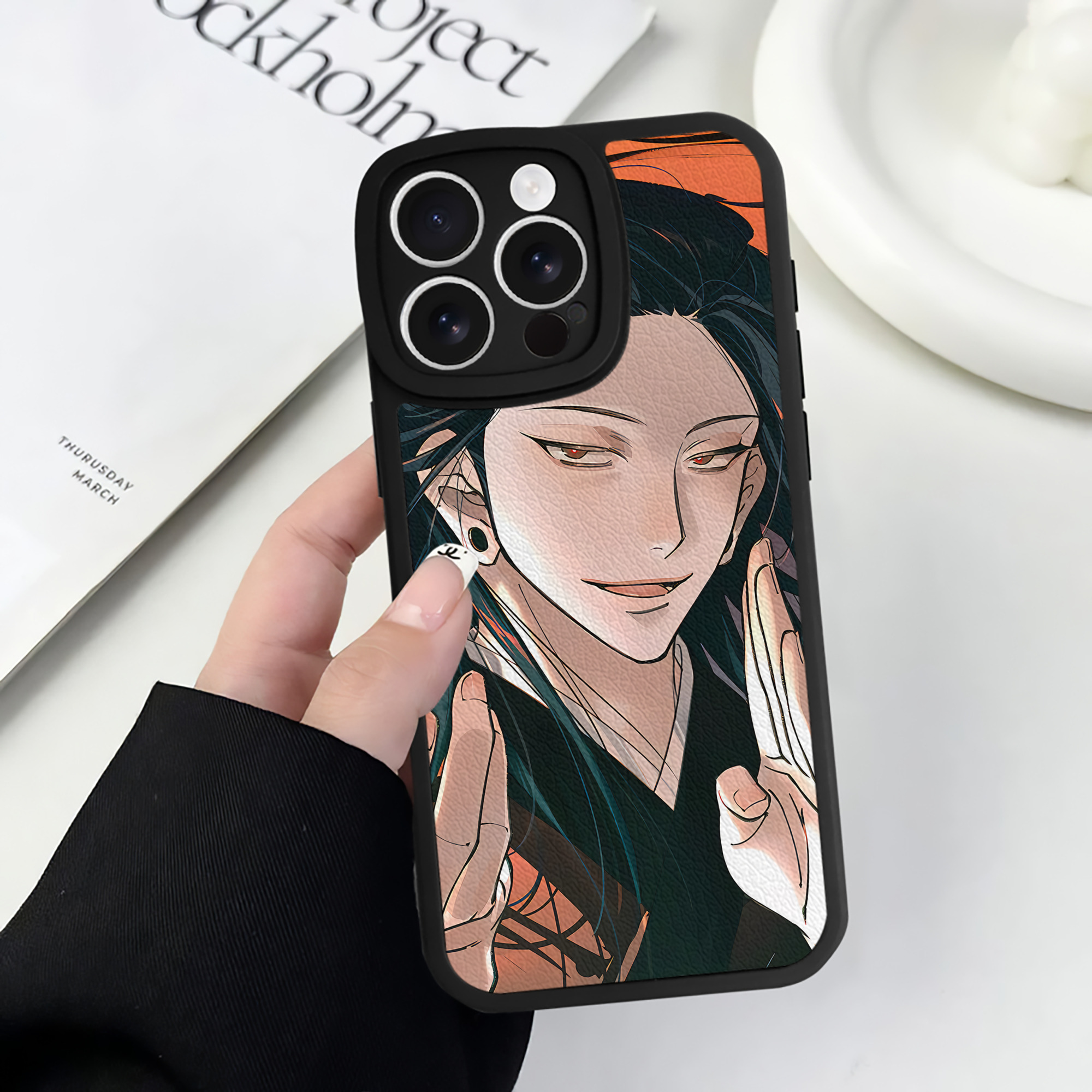 （画像用） 呪術廻戦 Jujutsu Kaisen 【iPhone 16シリーズ対応】シリコンスマホケース（レザー調） 材質：シリコン